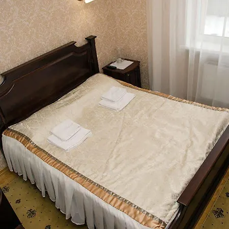 Hotel Naftusya 3*
