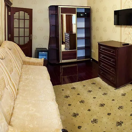 Hotel Naftusya 3*